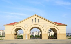 2025年初三成績無望上高中抬頭望望這里——合肥信息技術(shù)職業(yè)學(xué)院五年一貫制帶你拿全日制大專文憑