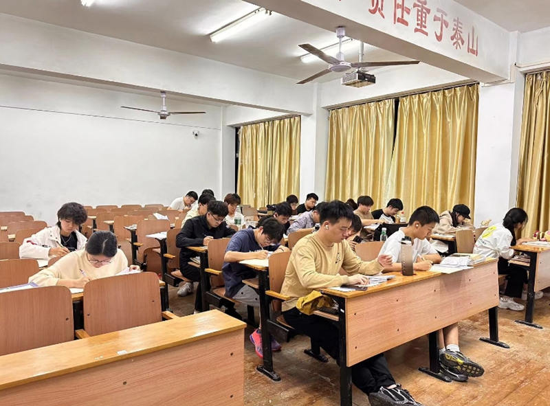 針對2025年湖北專升本幾家備受推崇的培訓機構名單一覽-圖1